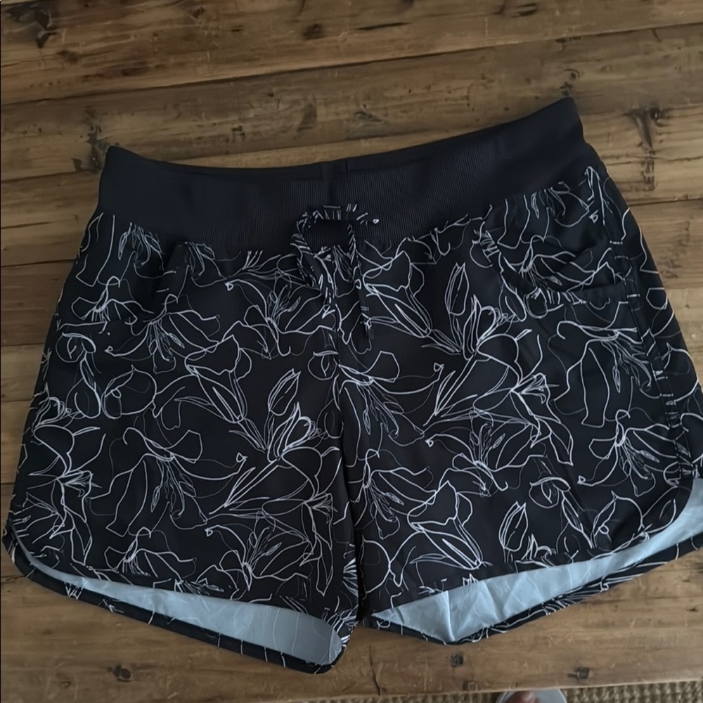 Black Floral Women's Shorts